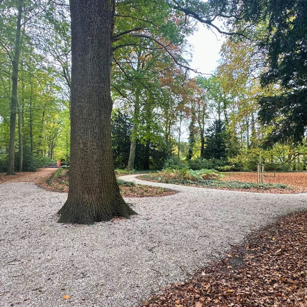 Padvast  0/8